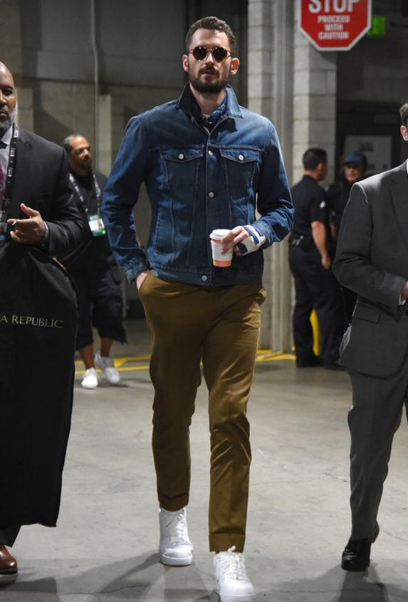 开云体育官网-包含赛后迈阿密热火备战全明星赛，内部沟通细节曝光，话题不断，团队化学反应显著的词条