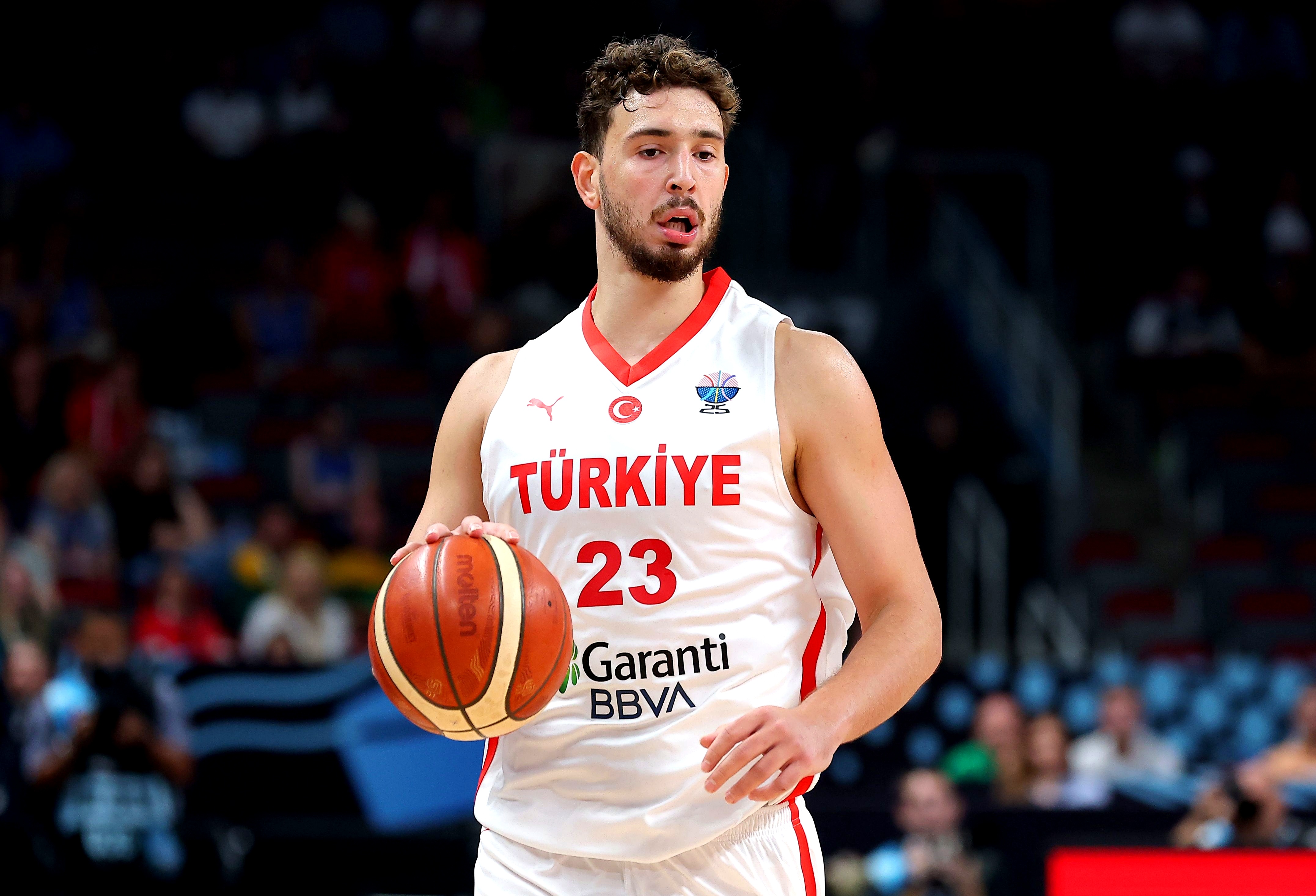 开云官网-关于圣安东尼奥马刺国际比赛日主帅复盘新疆广汇围绕NBA总决赛外线爆发，现场解说直呼：里程碑夜比利亚雷亚尔队长鼓劲的信息