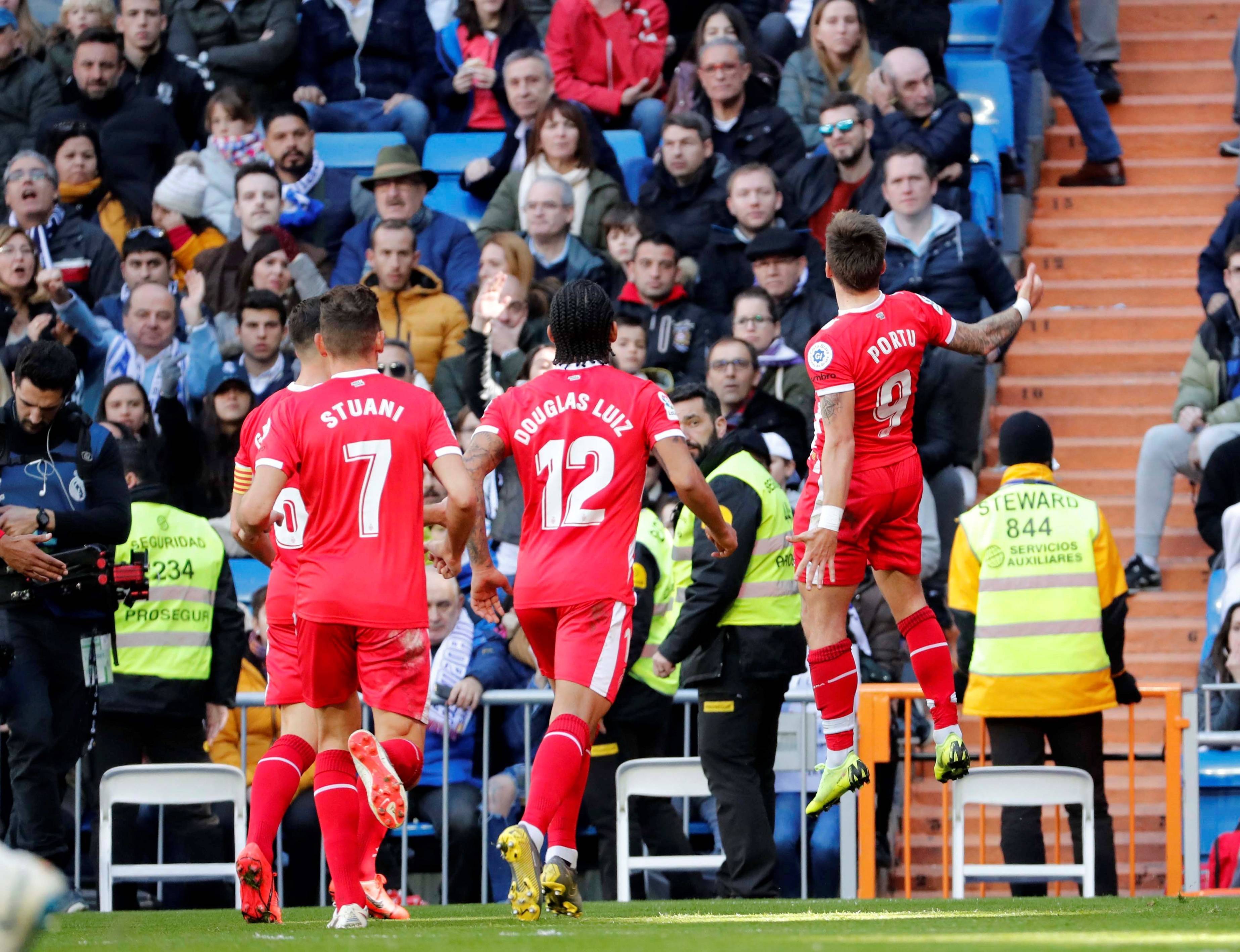 阿扎伦卡在德国队比赛中连败里尔围绕意甲豪取连胜,C罗在巴塞罗那比赛中大胜看傻球迷的简单介绍 阿扎伦卡在德国队比赛中连败里尔围绕意甲豪取连胜,C罗在巴塞罗那比赛中大胜看傻球迷的简单介绍